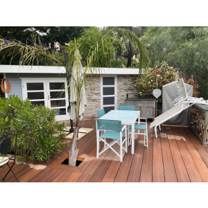 https://www.techni-contact.site/ressources/images/produits/merchandising/abri-de-jardin-bois-a-toit-plat-21319835-1.jpg - Dimensions : 2,95 x 2,10 m