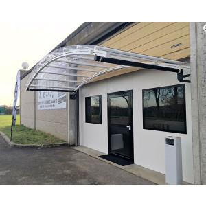 Abri polycarbonate sur mesure - Protection maximale contre le givre, grêle, neige, pluie etc..