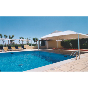 Abri toile pour piscine - Protection contre les UV