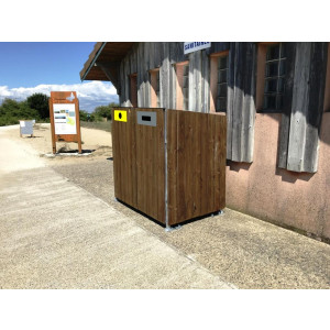 https://www.techni-contact.site/ressources/images/produits/merchandising/abribac-avec-opercules-57142477-1.jpg - Dissimulation de poubelles et conteneurs et gestion de tri