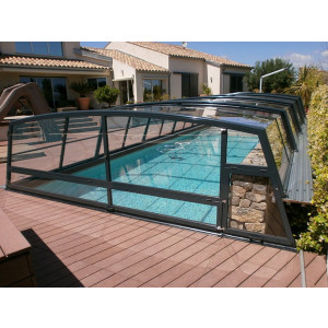 Abris piscine spéciaux - Abri sur mesure