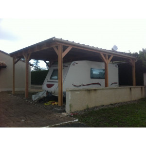https://www.techni-contact.site/ressources/images/produits/merchandising/abris-pour-camping-car-en-bois-37429321-1.jpg - Abris pour protéger votre véhicule contre les changements climatiques