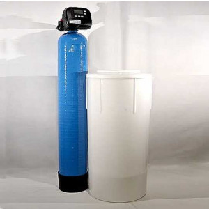 https://www.techni-contact.site/ressources/images/produits/merchandising/adoucisseur-d-eau-de-30-a-250-l-52356934-1.jpg - Capacité de résine : de 30 à 250 litres