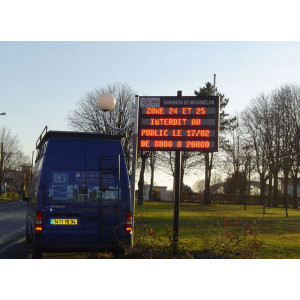 Afficheur message électronique multilignes - Hauteur des caractères : de 18 à 560 mm - 4 à 8 lignes d'affichage