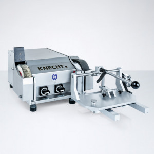 https://www.techni-contact.site/ressources/images/produits/merchandising/affuteuse-universelle-a-eau-45975127-1.jpg - Affûtage professionnel des couteaux circulaires, couteaux à main et autres outils de coupe.