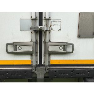 https://www.techni-contact.site/ressources/images/produits/merchandising/antivol-pour-remorque-150-250-mm-29721914-1.jpg - Longueur : 150 / 250 mm
