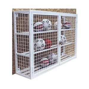 Armoire à ballons - 3 étagère - Dimensions : L. 1 x P. 0,36 x H. 1,5 m – A fixer au mur 
