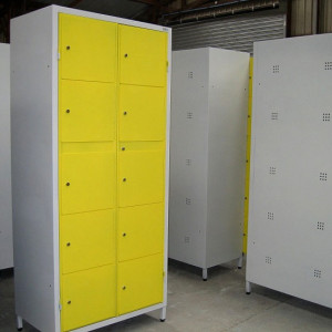 Armoire à casiers visitables - Dimensions hors tout : L485/900 x P550 x H1950 mm