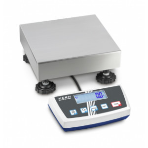 https://www.techni-contact.site/ressources/images/produits/merchandising/balance-plateforme-de-laboratoire-49521465-1.jpg - Plage de mesure : 3000 g - Lecture : 0,01 g - Surface de pesée (LxP) 230 x 230 mm