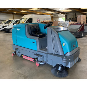 https://www.techni-contact.site/ressources/images/produits/merchandising/balayeuse-laveuse-tennant-71144757-1.jpg - Sur mesure, sur demande, tout ce que vous voulez !