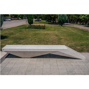https://www.techni-contact.site/ressources/images/produits/merchandising/banc-public-design-en-beton-l-330-cm-x-l-50-cm-x-h-45-cm-avec-ou-sans-assise-et-dossier-en-bois-92787533-1.jpg -  L. 330 cm x l. 50 cm x H. 45 cm - avec ou sans assise et dossier en bois