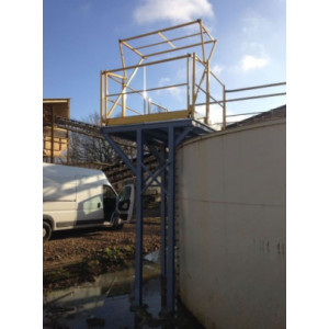 Barrière écluse basculante type SG1 - Barrières écluses pour la mise en sécurité des chargements de palettes sur plate-forme