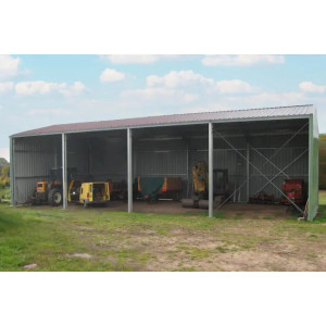 https://www.techni-contact.site/ressources/images/produits/merchandising/batiment-en-kit-barde-sur-3-cotes-de-300m-41991148-1.jpg - Ce bâtiment bi-pente en kit de 300m² est muni d\'une structure en PRS Acier Haute Résistance et galvanisée à chaud ainsi qu\'une toiture en tôles 5 ondes renforcées. Protégez votre matériel durablement grâce à son bardage sur 3 côtés (2 pignons + 1 long p