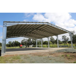 https://www.techni-contact.site/ressources/images/produits/merchandising/batiment-en-kit-ouvert-500m-14571622-1.jpg - D'une superficie de 500m² et d'une grande largeur de 20,6m, ce bâtiment vous offre une superficie de stockage confortable, au meilleur prix !