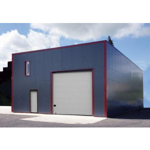 Bâtiment industriel avec acrotère et portes - 12,6x24x6,35m - 300m² - Idéal pour un espace de stockage isolé, l'implantation d'une unité de production ou d'un local commercial, ce bâtiment industriel avec acrotère vous permettra de gagner en productivité ! 