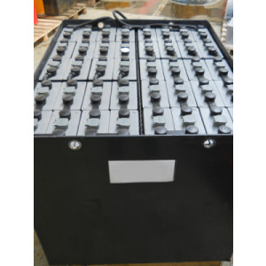 Batterie industrielle pour engins de manutention - Pour chariots élévateurs - nacelles - transpalettes