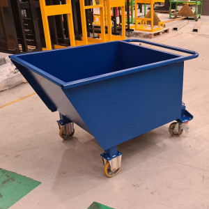 https://www.techni-contact.site/ressources/images/produits/merchandising/benne-basculante-manuelle-500-l-avec-roues-96374193-1.jpg - Charge maxi : 1000 kg