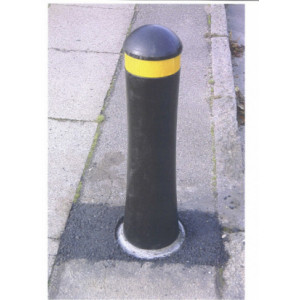 https://www.techni-contact.site/ressources/images/produits/merchandising/borne-anti-belier-92712927-1.jpg - A base de caoutchouc recyclé, vulcanisé et résistant au feu