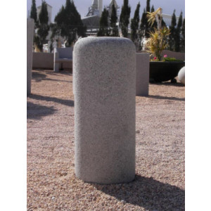 Borne béton cylindrique - Hauteur : 60 cm - Diamètre : 25 cm - A poser ou à ancrer au sol avec tiges métalliques