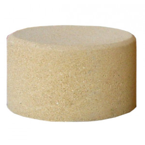 Borne cylindrique en béton écologique - Hauteur : de 26 à 47 cm - Diamètre : 45 cm - A poser sur tige métallique et résine epoxy
