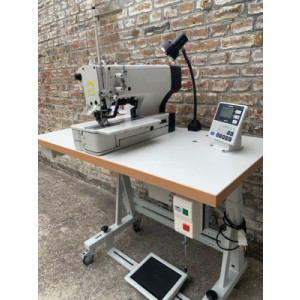 https://www.techni-contact.site/ressources/images/produits/merchandising/boutonnieres-electronique-a-transmission-directe-83171241-1.jpg - Vitesse de couture max. : 4 000 points/min