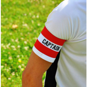 https://www.techni-contact.site/ressources/images/produits/merchandising/brassard-de-capitaine-77674985-1.jpg - Brassard de capitaine