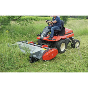 https://www.techni-contact.site/ressources/images/produits/merchandising/broyeur-a-fleaux-pour-tondeuse-frontale-72-couteaux-largeur-travail-120-cm-47272443-1.jpg - Puissance utile : 20 à 25 CV - Largeur travail : 120 cm – 72 couteaux - 4 modèles disponibles