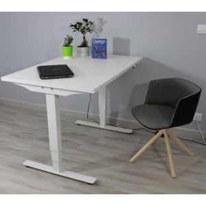 Bureau assis debout électrique - Largeurs plateau : 120 - 140 - 160 - 180 - 200 - 220 Cm