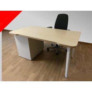 Bureau droit professionnel d'occasion - Longueur bureau : 140cm