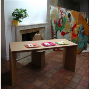 Bureau en carton - Monté : 60.00 x 75.00 x 150.00 cm