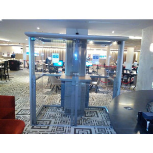 https://www.techni-contact.site/ressources/images/produits/merchandising/cabine-fumeur-pour-casino-13413947-1.jpg - Sur mesure