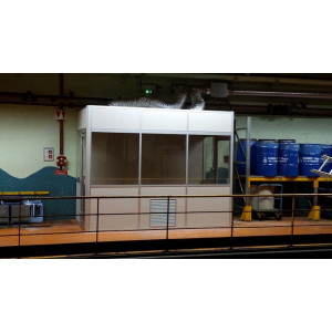 https://www.techni-contact.site/ressources/images/produits/merchandising/cabine-fumeur-pour-l-industrie-58761457-1.jpg - Sur mesure