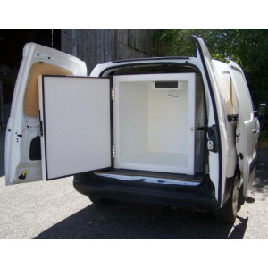 https://www.techni-contact.site/ressources/images/produits/merchandising/caisson-frogorifique-amovible-650-l-23139639-1.jpg - Volume : Caisson frigorifique Modèle 650 L