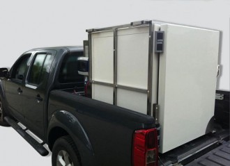 https://www.techni-contact.site/ressources/images/produits/merchandising/caisson-refrigere-amovible-pour-pick-up-15667467-1.jpg - Transport de produit sous température dirigée