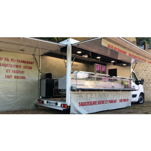 https://www.techni-contact.site/ressources/images/produits/merchandising/camion-pizza-sur-mesure-51173235-1.jpg - Fabrication sur mesure