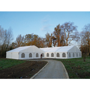 Chapiteau aluminium largeur 15 m - Dimensions : largeur 15 m - Longueur au choix