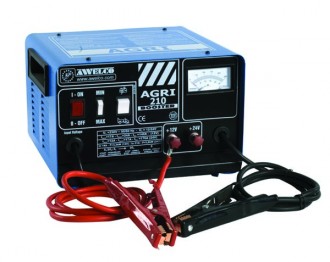 Chargeurs de batterie semi professionnel - Pour batterie 140/160Ah avec démarreur - tension de réseau 230 V