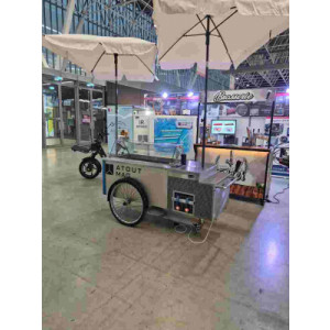 https://www.techni-contact.site/ressources/images/produits/merchandising/chariot-a-glaces-pour-artisan-glacier-structure-en-inox-vitrine-6-bacs-long-2-m-x-larg-90-cm-avec-reservoir-d-eau-82644139-1.jpg -  Long. 2 m x larg. 90 cm
