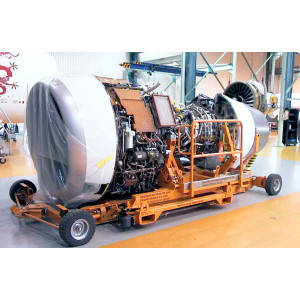 Chariot de manutention moteur d’avion - Transport du moteur d’avion