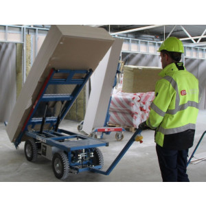 https://www.techni-contact.site/ressources/images/produits/merchandising/chariot-de-transport-et-de-manipulation-de-plaques-1200kg-14352434-1.jpg - Capacité de charge (Kg)	: 1200