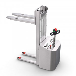 https://www.techni-contact.site/ressources/images/produits/merchandising/chariot-electrique-a-timon-23767652-1.jpg - Capacité de charge : 1200 kg