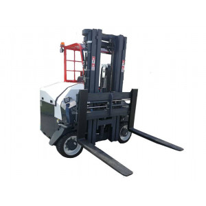 https://www.techni-contact.site/ressources/images/produits/merchandising/chariot-elevateur-electrique-capacite-de-2500-a-4500-kg-47819229-1.jpg - Capacité de 2500 à 4500 kg