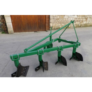 Charrue 4 socs pour tracteur - Largeur de travail totale (cm) : 100