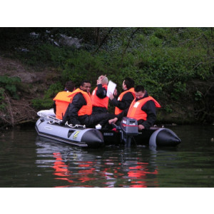 Chasse au trésor en bâteau sur la seine pour entreprise - Activité nautique en Île de France