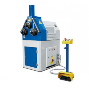 https://www.techni-contact.site/ressources/images/produits/merchandising/cintreuse-a-galet-professionnelle-63777668-1.jpg - Puissance moteur : 1,1 kW -.réf : 3812060
