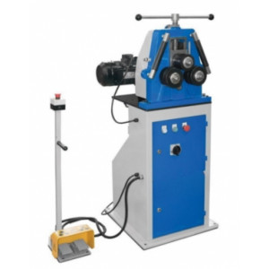 https://www.techni-contact.site/ressources/images/produits/merchandising/cintreuse-a-galets-motorisee-55153227-1.jpg - Puissance moteur : 1,1 kW -.réf : 3780011