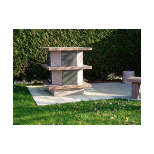 Columbarium granit - Dimensions (L x l) cm : 110 x 110