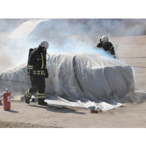 https://www.techni-contact.site/ressources/images/produits/merchandising/couverture-anti-feu-batterie-lithium-petits-vehicules-electriques-17148125-1.jpg - Couverture anti feu batterie lithium - petits véhicules électriques - 5x6 m