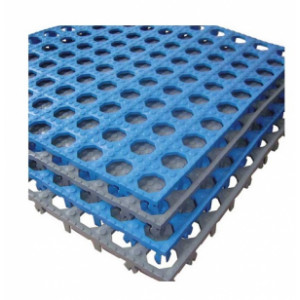 https://www.techni-contact.site/ressources/images/produits/merchandising/dalles-de-sol-xpress-boumatic-antiderapantes-pour-salle-de-traite-74167548-1.jpg - Matière : PVC - Dimensions dalles : 50,8 cm x 50,8 cm