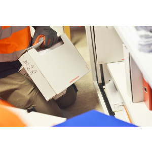 https://www.techni-contact.site/ressources/images/produits/merchandising/destruction-d-archives-papier-confidentielles-23466744-1.jpg - Optez pour notre service de destruction confidentielle d'archives papier pour une élimination sécurisée de vos documents sensibles, préservant ainsi la confidentialité de vos données confidentielles.